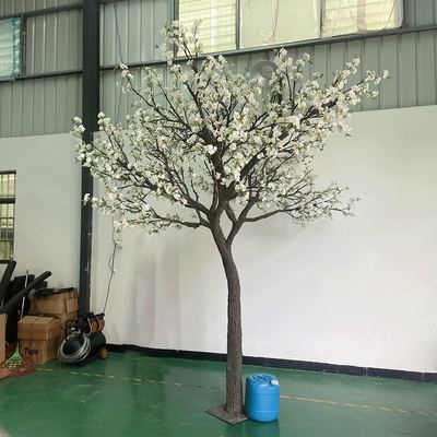 Wholesale Artificial White Pear Blossom Tree Fiberglass Flower Tree Wedding Hotel Indoor Outdoor Landscape Decor UV Plan