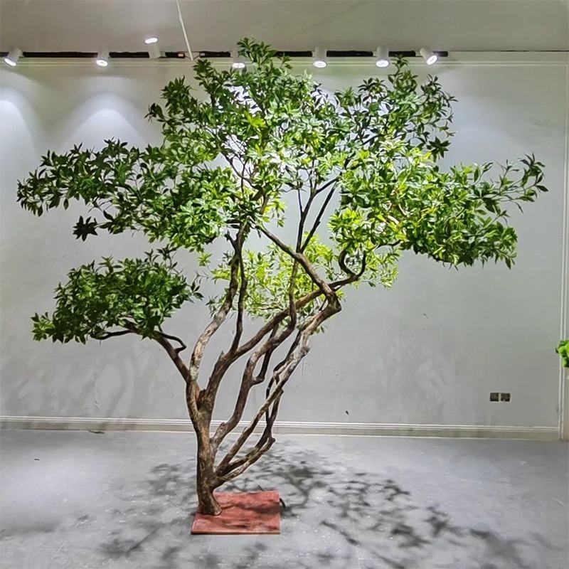Wholesale Custom Size Eco-Friendly Durable Realistic Artificial Pieris Tree Bendable Solid Wood Trunk 200cm Height Green